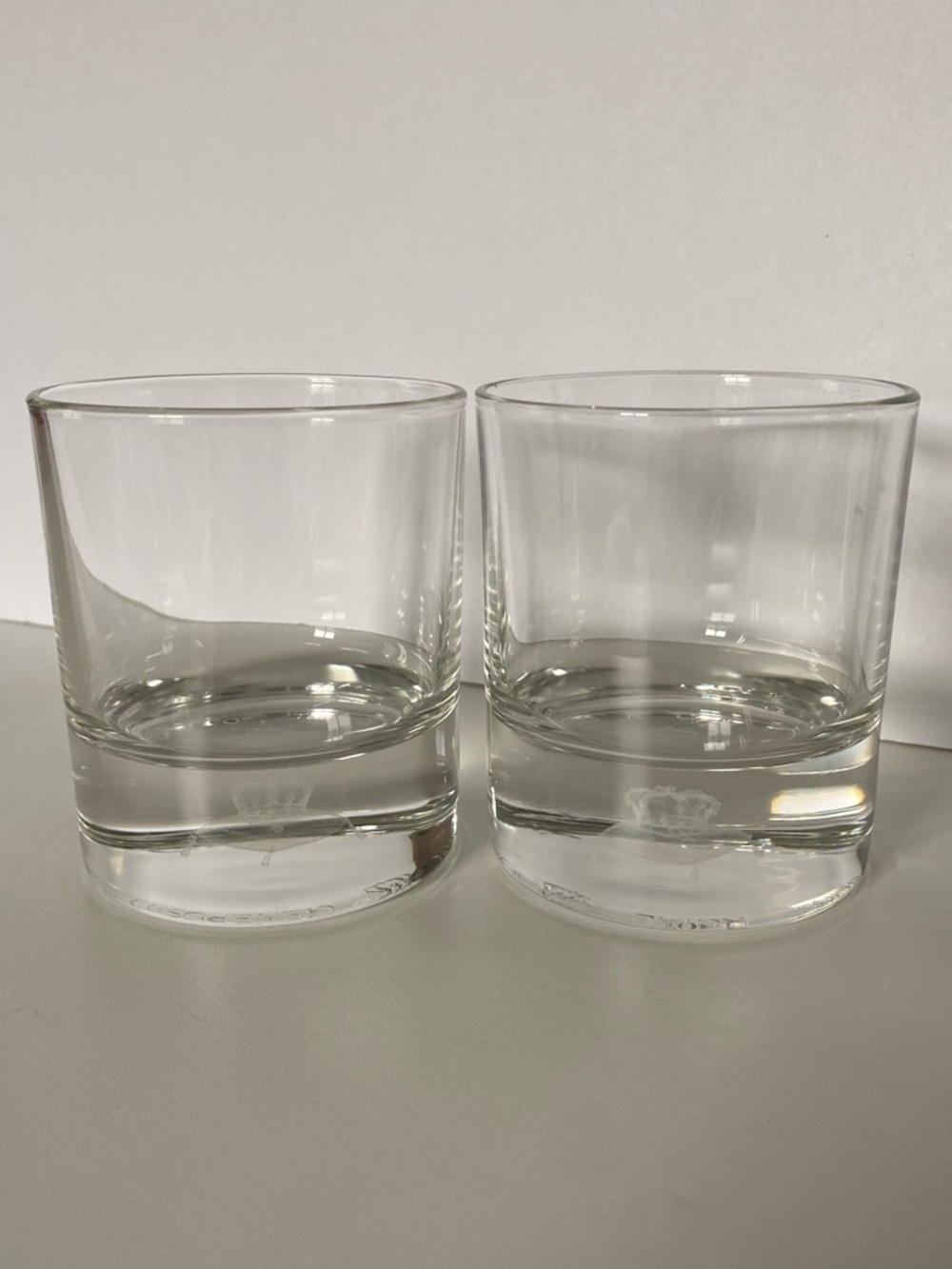 Crown Royal 3D Hologram Glasses Floating Pillow Etched Rocks Tumbler LowBall EUC